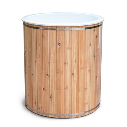 Baltic plunge tub interior