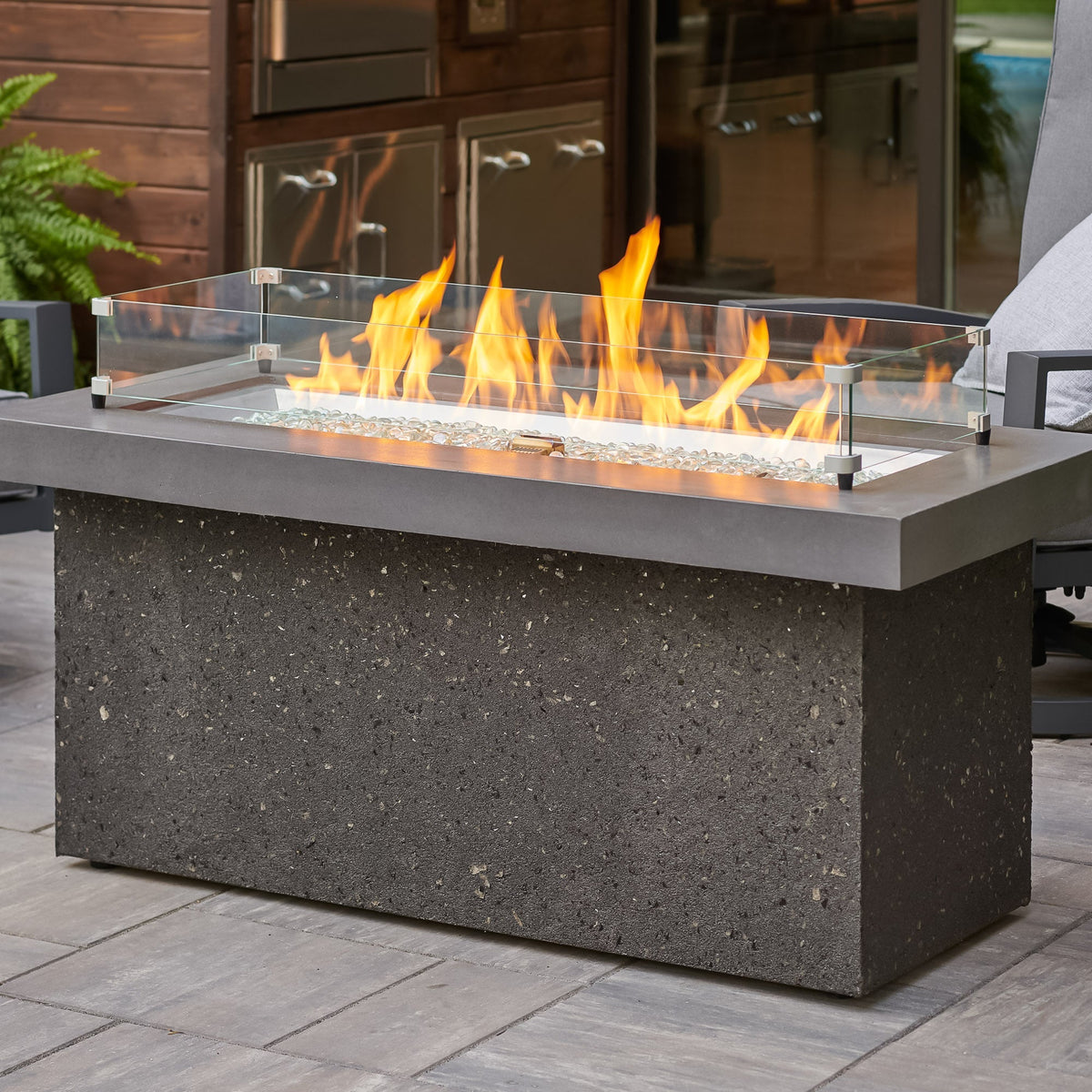 Key Largo fire table with glass wind guard