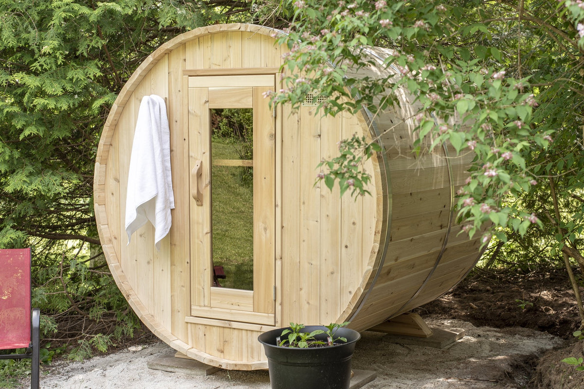 Canadian Timber barrel sauna in Eastern White Cedar